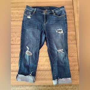 Maurice’s distressed cropped jeans dark denim xl